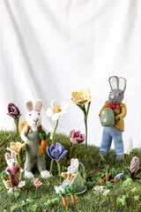 Gry & Sif Small Girl Bunny With Carrot Basket