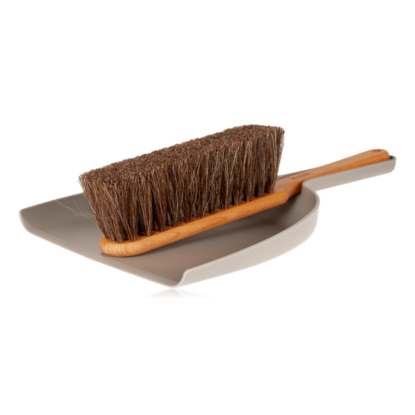 Iris Hantverk Dustpan and Brush Set Granite Grey