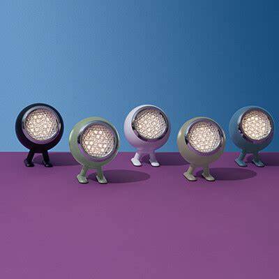 Piffany Copenhagen Lampe „Mr. Wattson“ – LED, Aus Eschenholz & Metall, Blau, Mit Gelenk, 2,3 M Kabel