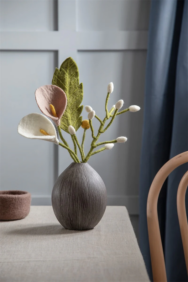 Gry & Sif Felt Lily White
