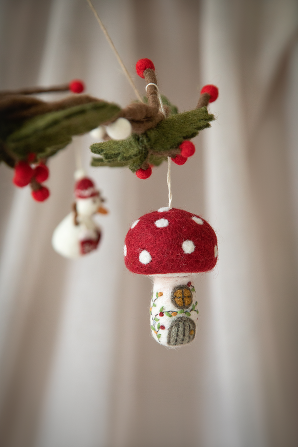 Gry & Sif Hanging Felt Mushroom House Small