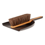 iris_hantverk_dustpan_brush_set_black_1390-02_2__clipped_rev_1