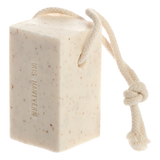 iris_hantverk_soap_on_a_rope_almond_wheat_bran_with_vanilla_cardamom_white-background