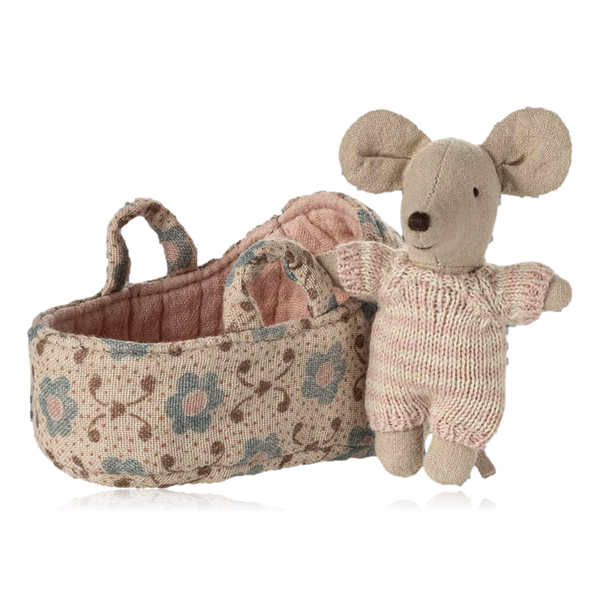 Maileg Baby Mouse in Carrycot Rose