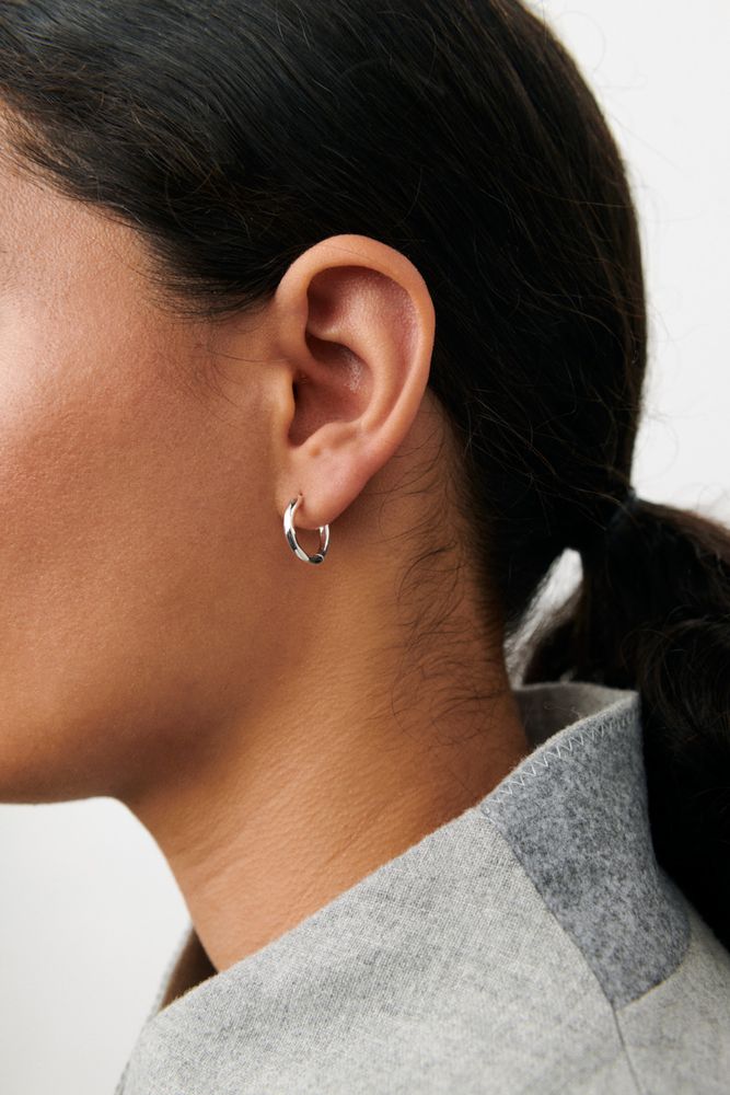 Pernille Corydon Spirit Huggies Gold